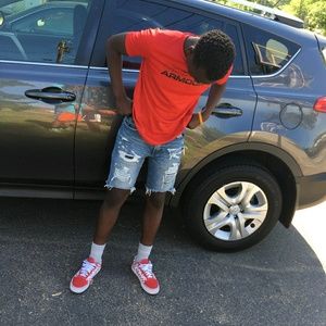 Meet your Posher, Ivan